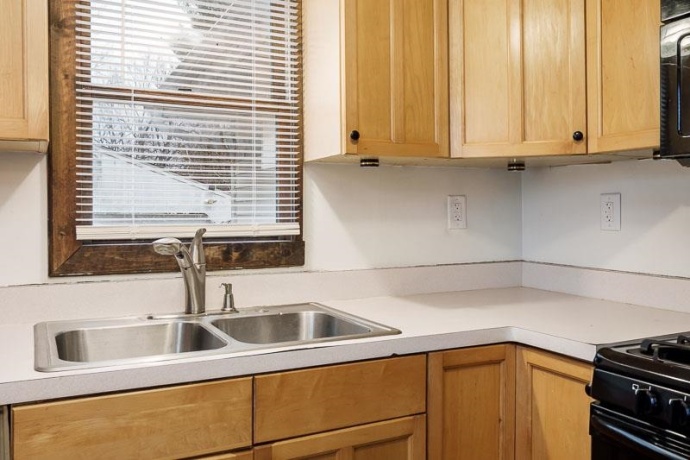 207 River Park Rd, LOVES PARK, Illinois 61111, 3 Bedrooms Bedrooms, ,2 BathroomsBathrooms,House,For Sale,River Park Rd,202600232