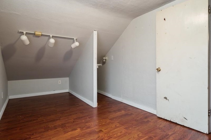 207 River Park Rd, LOVES PARK, Illinois 61111, 3 Bedrooms Bedrooms, ,2 BathroomsBathrooms,House,For Sale,River Park Rd,202600232