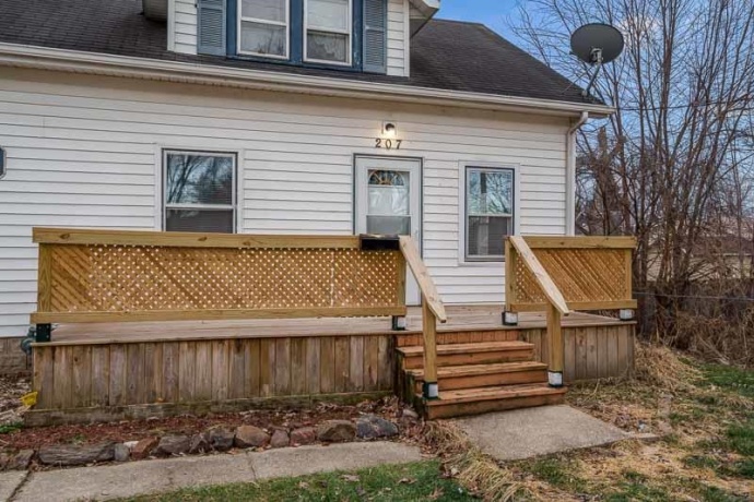 207 River Park Rd, LOVES PARK, Illinois 61111, 3 Bedrooms Bedrooms, ,2 BathroomsBathrooms,House,For Sale,River Park Rd,202600232