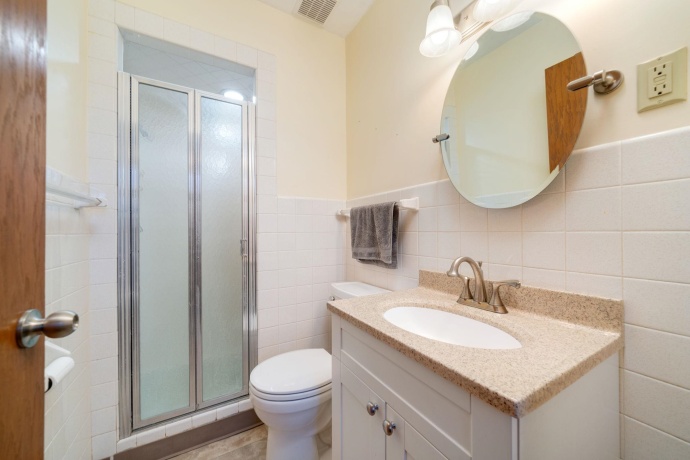 2209 Edgebrook, ROCKFORD, Illinois 61107, 2 Bedrooms Bedrooms, ,2 BathroomsBathrooms,House,For Sale,Edgebrook,202600233