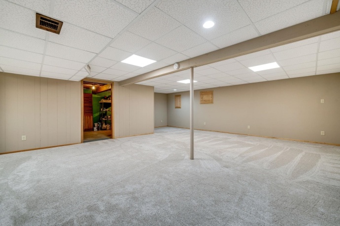 2209 Edgebrook, ROCKFORD, Illinois 61107, 2 Bedrooms Bedrooms, ,2 BathroomsBathrooms,House,For Sale,Edgebrook,202600233