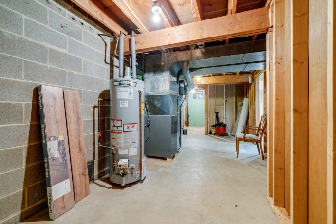 2209 Edgebrook, ROCKFORD, Illinois 61107, 2 Bedrooms Bedrooms, ,2 BathroomsBathrooms,House,For Sale,Edgebrook,202600233