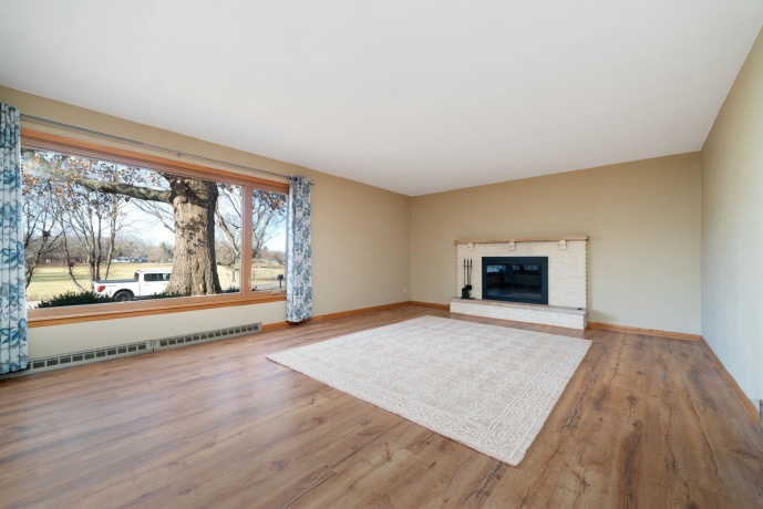 2209 Edgebrook, ROCKFORD, Illinois 61107, 2 Bedrooms Bedrooms, ,2 BathroomsBathrooms,House,For Sale,Edgebrook,202600233