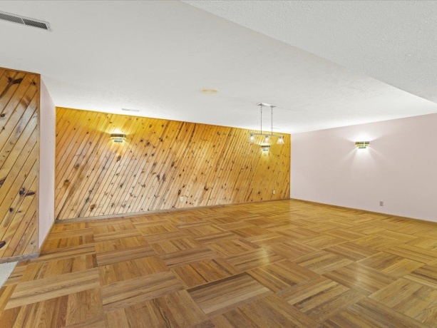 9104 Weber, RIDOTT, Illinois 61067, 4 Bedrooms Bedrooms, ,3 BathroomsBathrooms,House,For Sale,Weber,202506372