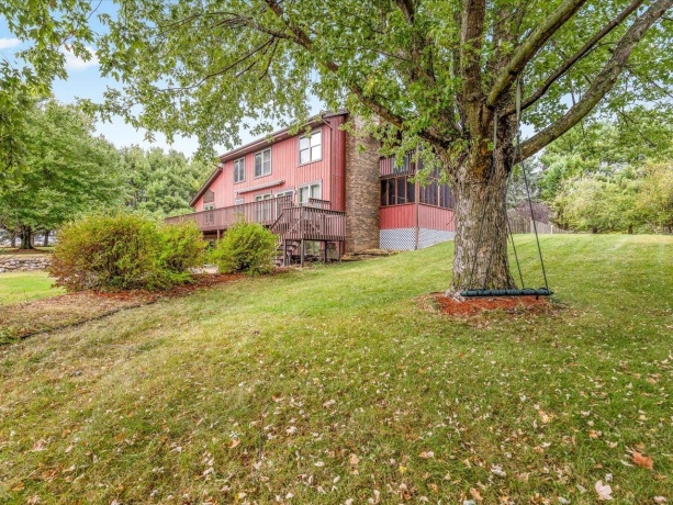 9104 Weber, RIDOTT, Illinois 61067, 4 Bedrooms Bedrooms, ,3 BathroomsBathrooms,House,For Sale,Weber,202506372