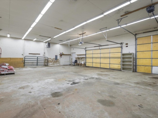 9104 Weber, RIDOTT, Illinois 61067, 4 Bedrooms Bedrooms, ,3 BathroomsBathrooms,House,For Sale,Weber,202506372