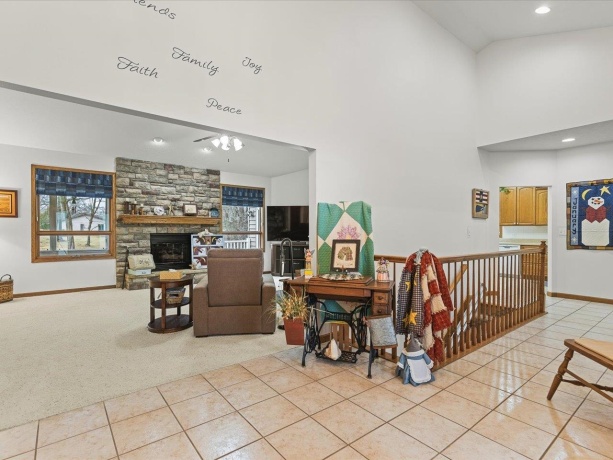 625 Lake Summerset, LAKE SUMMERSET, Illinois 61019, 2 Bedrooms Bedrooms, ,3 BathroomsBathrooms,House,For Sale,Lake Summerset,202600235