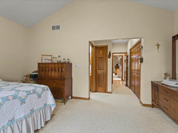 625 Lake Summerset, LAKE SUMMERSET, Illinois 61019, 2 Bedrooms Bedrooms, ,3 BathroomsBathrooms,House,For Sale,Lake Summerset,202600235