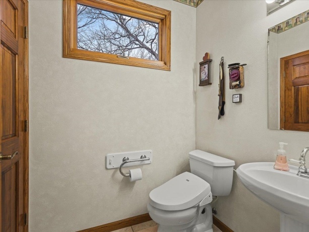 625 Lake Summerset, LAKE SUMMERSET, Illinois 61019, 2 Bedrooms Bedrooms, ,3 BathroomsBathrooms,House,For Sale,Lake Summerset,202600235