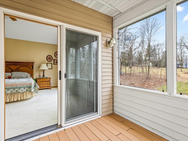 625 Lake Summerset, LAKE SUMMERSET, Illinois 61019, 2 Bedrooms Bedrooms, ,3 BathroomsBathrooms,House,For Sale,Lake Summerset,202600235