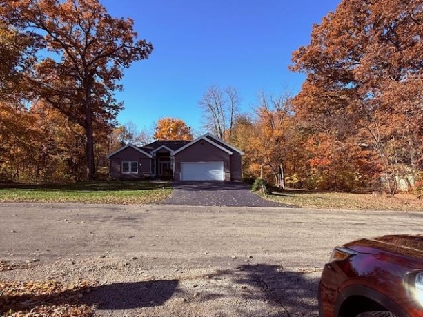 625 Lake Summerset, LAKE SUMMERSET, Illinois 61019, 2 Bedrooms Bedrooms, ,3 BathroomsBathrooms,House,For Sale,Lake Summerset,202600235