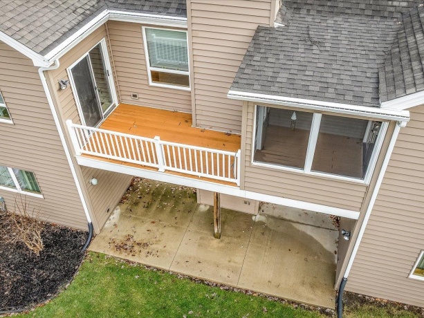 625 Lake Summerset, LAKE SUMMERSET, Illinois 61019, 2 Bedrooms Bedrooms, ,3 BathroomsBathrooms,House,For Sale,Lake Summerset,202600235