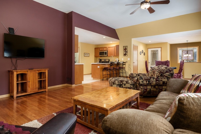 5788 Jackie's, LOVES PARK, Illinois 61111, 2 Bedrooms Bedrooms, ,2 BathroomsBathrooms,Condominium,For Sale,Jackie's,202600056