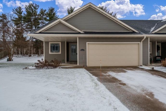 5788 Jackie's, LOVES PARK, Illinois 61111, 2 Bedrooms Bedrooms, ,2 BathroomsBathrooms,Condominium,For Sale,Jackie's,202600056