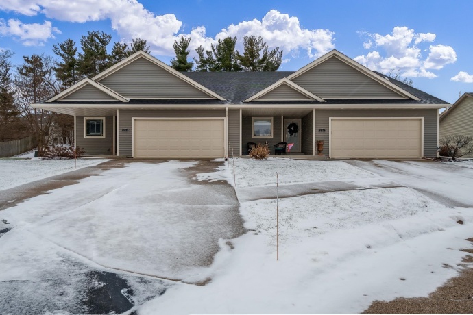 5788 Jackie's, LOVES PARK, Illinois 61111, 2 Bedrooms Bedrooms, ,2 BathroomsBathrooms,Condominium,For Sale,Jackie's,202600056