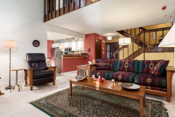 5055 WOODLAKE, LOVES PARK, Illinois 61111, 2 Bedrooms Bedrooms, ,2 BathroomsBathrooms,Condominium,For Sale,WOODLAKE,202600242