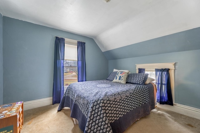 612 Chicago, BELVIDERE, Illinois 61008, 4 Bedrooms Bedrooms, ,1 BathroomBathrooms,House,For Sale,Chicago,202600244