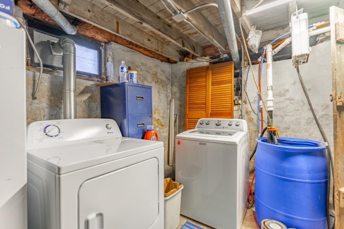 612 Chicago, BELVIDERE, Illinois 61008, 4 Bedrooms Bedrooms, ,1 BathroomBathrooms,House,For Sale,Chicago,202600244