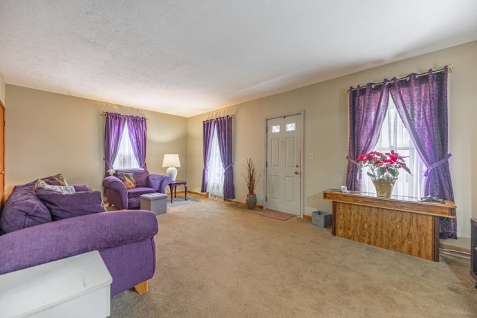 612 Chicago, BELVIDERE, Illinois 61008, 4 Bedrooms Bedrooms, ,1 BathroomBathrooms,House,For Sale,Chicago,202600244