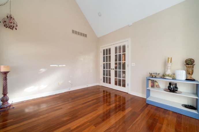 5315 Woodland Pond, LOVES PARK, Illinois 61111, 4 Bedrooms Bedrooms, ,2 BathroomsBathrooms,House,For Sale,Woodland Pond,202600245