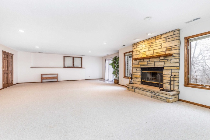 1135 Clark, GALENA, Illinois 61036, 4 Bedrooms Bedrooms, ,3 BathroomsBathrooms,House,For Sale,Clark,202600246