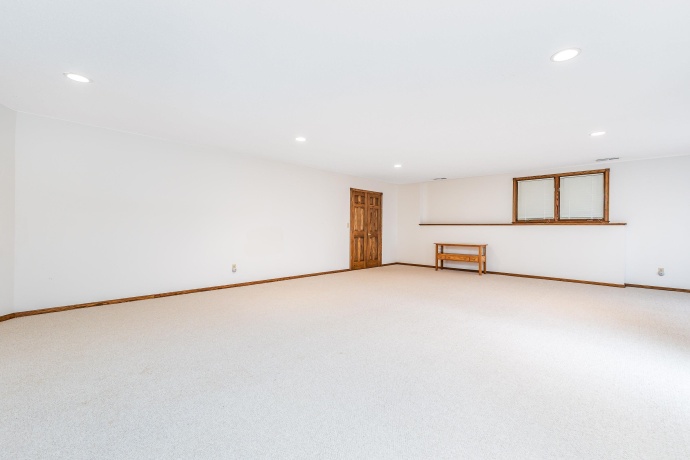 1135 Clark, GALENA, Illinois 61036, 4 Bedrooms Bedrooms, ,3 BathroomsBathrooms,House,For Sale,Clark,202600246