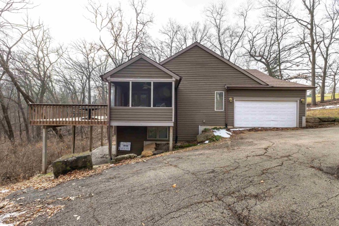 1135 Clark, GALENA, Illinois 61036, 4 Bedrooms Bedrooms, ,3 BathroomsBathrooms,House,For Sale,Clark,202600246