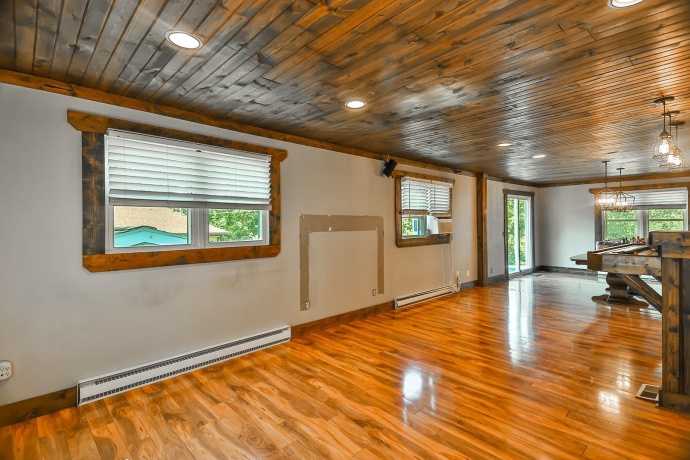 3579 South bend, ROCKFORD, Illinois 61109, 4 Bedrooms Bedrooms, ,2 BathroomsBathrooms,House,For Sale,South bend,202506201