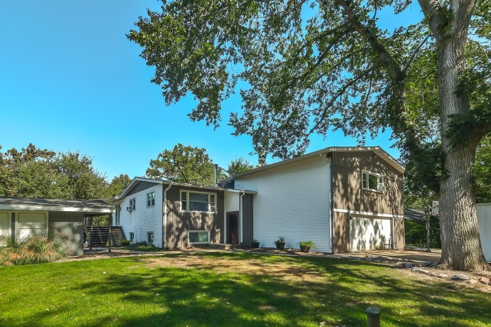 3579 South bend, ROCKFORD, Illinois 61109, 4 Bedrooms Bedrooms, ,2 BathroomsBathrooms,House,For Sale,South bend,202506201