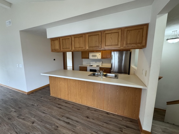 5039 Diane, ROCKFORD, Illinois 61108, 2 Bedrooms Bedrooms, ,2 BathroomsBathrooms,Condominium,For Sale,Diane,202506544