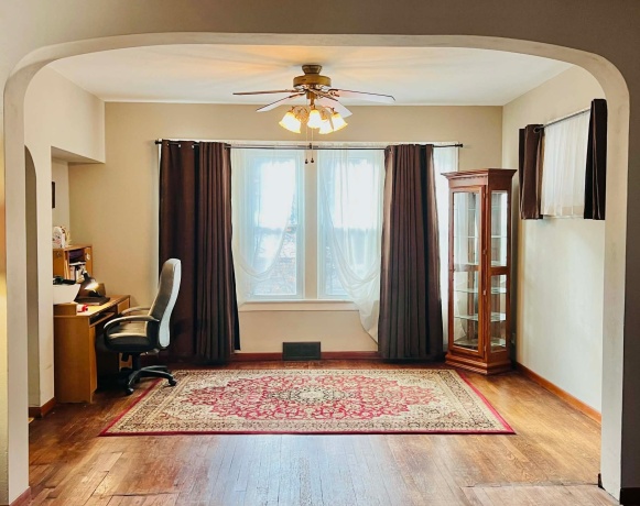 137 Stewart, FREEPORT, Illinois 61032, 3 Bedrooms Bedrooms, ,1 BathroomBathrooms,House,For Sale,Stewart,202600251