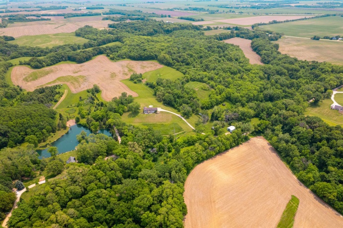 9304 Ellis, FENTON, Illinois 61251, 2 Bedrooms Bedrooms, ,1 BathroomBathrooms,House,For Sale,Ellis,202600252