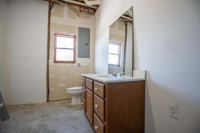 9304 Ellis, FENTON, Illinois 61251, 2 Bedrooms Bedrooms, ,1 BathroomBathrooms,House,For Sale,Ellis,202600252