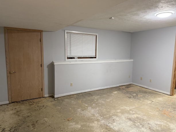 6432 Spring Hill Close, ROCKFORD, Illinois 61108, 4 Bedrooms Bedrooms, ,3 BathroomsBathrooms,House,For Sale,Spring Hill Close,202600254