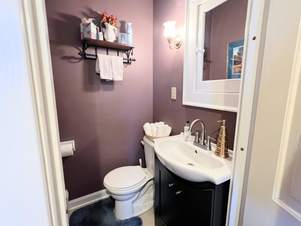 2037 Clinton, ROCKFORD, Illinois 61103, 3 Bedrooms Bedrooms, ,1 BathroomBathrooms,House,For Sale,Clinton,202600255