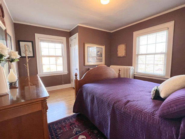 2037 Clinton, ROCKFORD, Illinois 61103, 3 Bedrooms Bedrooms, ,1 BathroomBathrooms,House,For Sale,Clinton,202600255