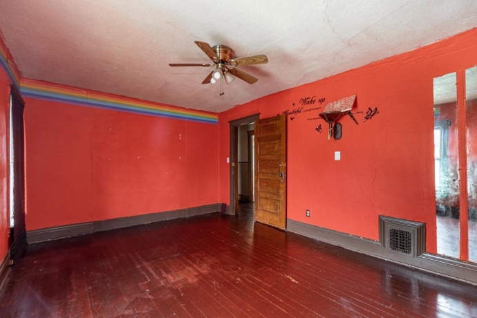 425 Hinkley, ROCKFORD, Illinois 61101, 4 Bedrooms Bedrooms, ,2 BathroomsBathrooms,House,For Sale,Hinkley,202600257