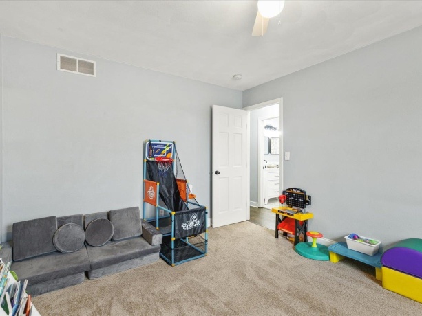 7218 Salzbrenner, MACHESNEY PARK, Illinois 61115, 4 Bedrooms Bedrooms, ,3 BathroomsBathrooms,House,For Sale,Salzbrenner,202600259