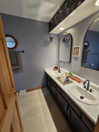 9711 Ramblin Ridge, BELVIDERE, Illinois 61008, 4 Bedrooms Bedrooms, ,3 BathroomsBathrooms,House,For Sale,Ramblin Ridge,202600260