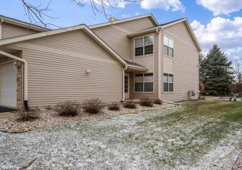 5683 Oak Village, ROSCOE, Illinois 61073, 2 Bedrooms Bedrooms, ,2 BathroomsBathrooms,Condominium,For Sale,Oak Village,202600261