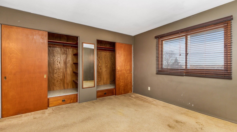 415 Columbia, STOCKTON, Illinois 61085, ,2 Units,For Sale,Columbia,202600265