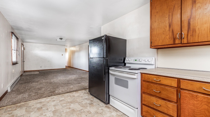 415 Columbia, STOCKTON, Illinois 61085, ,2 Units,For Sale,Columbia,202600265