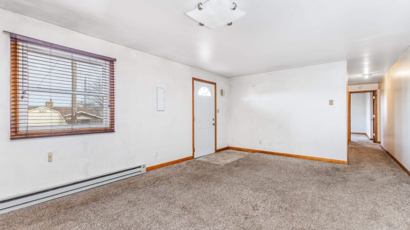 415 Columbia, STOCKTON, Illinois 61085, ,2 Units,For Sale,Columbia,202600265