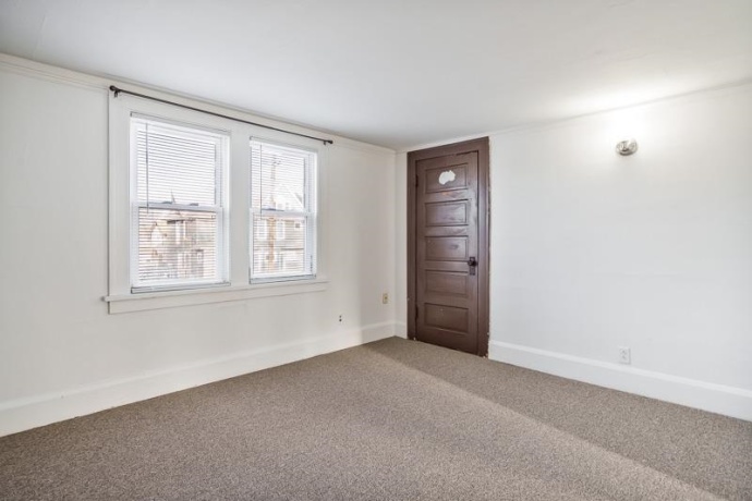 421 Olive, ROCKFORD, Illinois 61107, 2 Bedrooms Bedrooms, ,1 BathroomBathrooms,House,For Sale,Olive,202600267