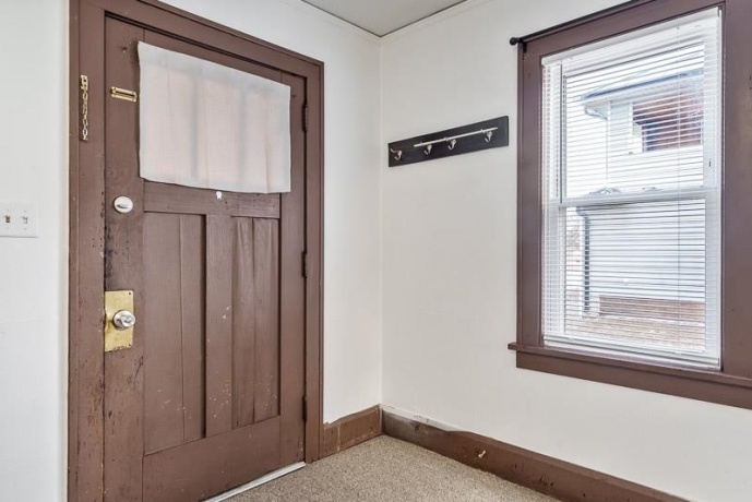 421 Olive, ROCKFORD, Illinois 61107, 2 Bedrooms Bedrooms, ,1 BathroomBathrooms,House,For Sale,Olive,202600267