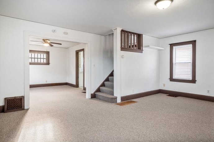 421 Olive, ROCKFORD, Illinois 61107, 2 Bedrooms Bedrooms, ,1 BathroomBathrooms,House,For Sale,Olive,202600267