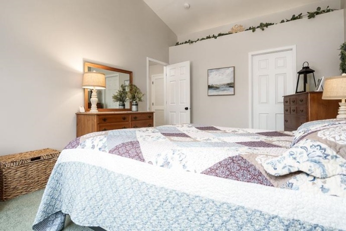 6339 Commonwealth, LOVES PARK, Illinois 61111, 2 Bedrooms Bedrooms, ,1 BathroomBathrooms,Condominium,For Sale,Commonwealth,202600266