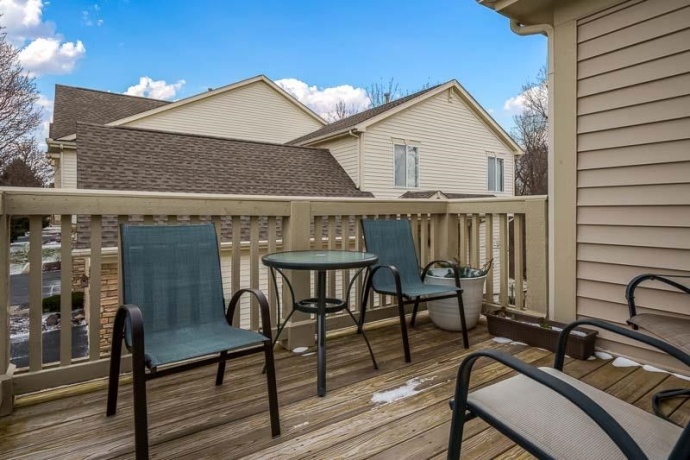 6339 Commonwealth, LOVES PARK, Illinois 61111, 2 Bedrooms Bedrooms, ,1 BathroomBathrooms,Condominium,For Sale,Commonwealth,202600266