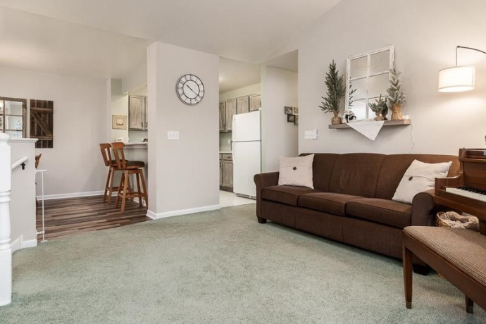 6339 Commonwealth, LOVES PARK, Illinois 61111, 2 Bedrooms Bedrooms, ,1 BathroomBathrooms,Condominium,For Sale,Commonwealth,202600266