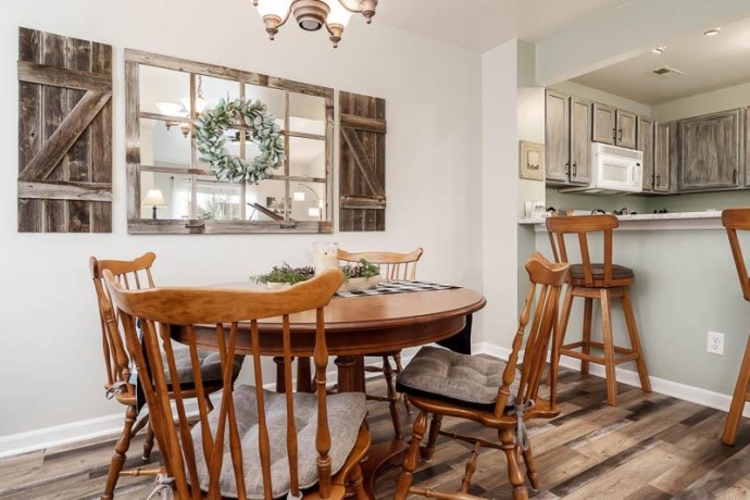 6339 Commonwealth, LOVES PARK, Illinois 61111, 2 Bedrooms Bedrooms, ,1 BathroomBathrooms,Condominium,For Sale,Commonwealth,202600266